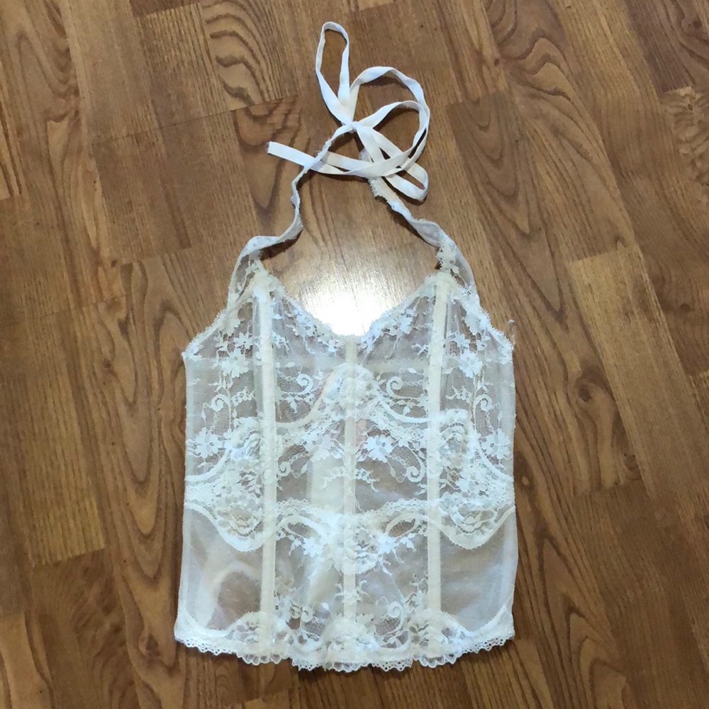 Victoria’s Secret Chantilly Lace Bustier. BNWT